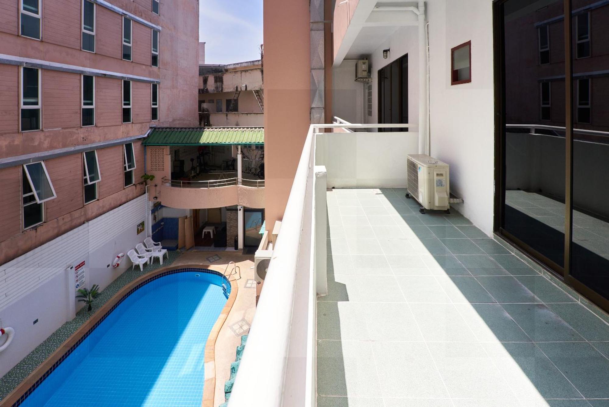 Lime Hotel Patong Quarto foto