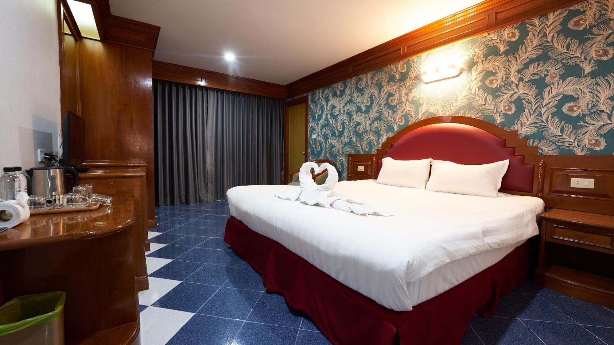 Lime Hotel Patong Quarto foto