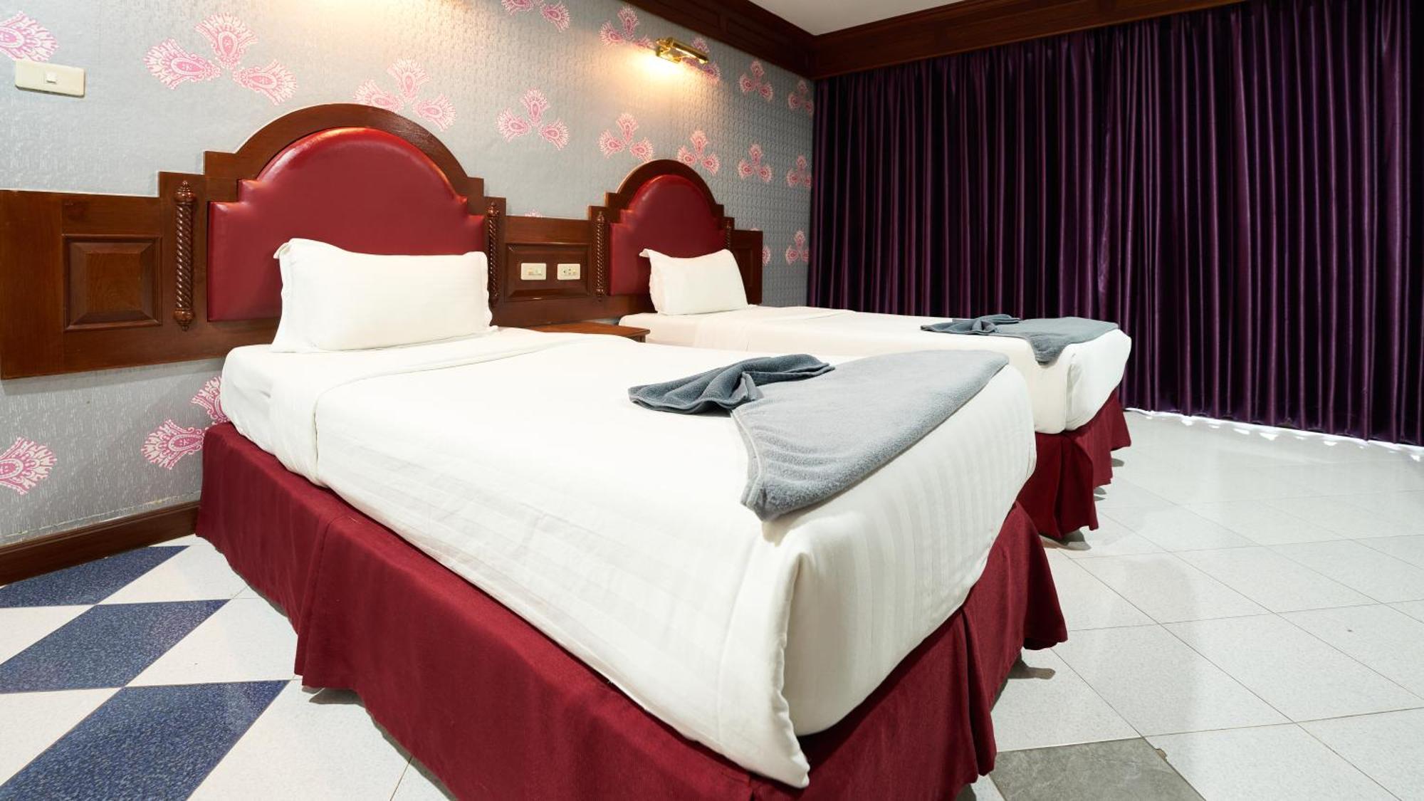 Lime Hotel Patong Quarto foto