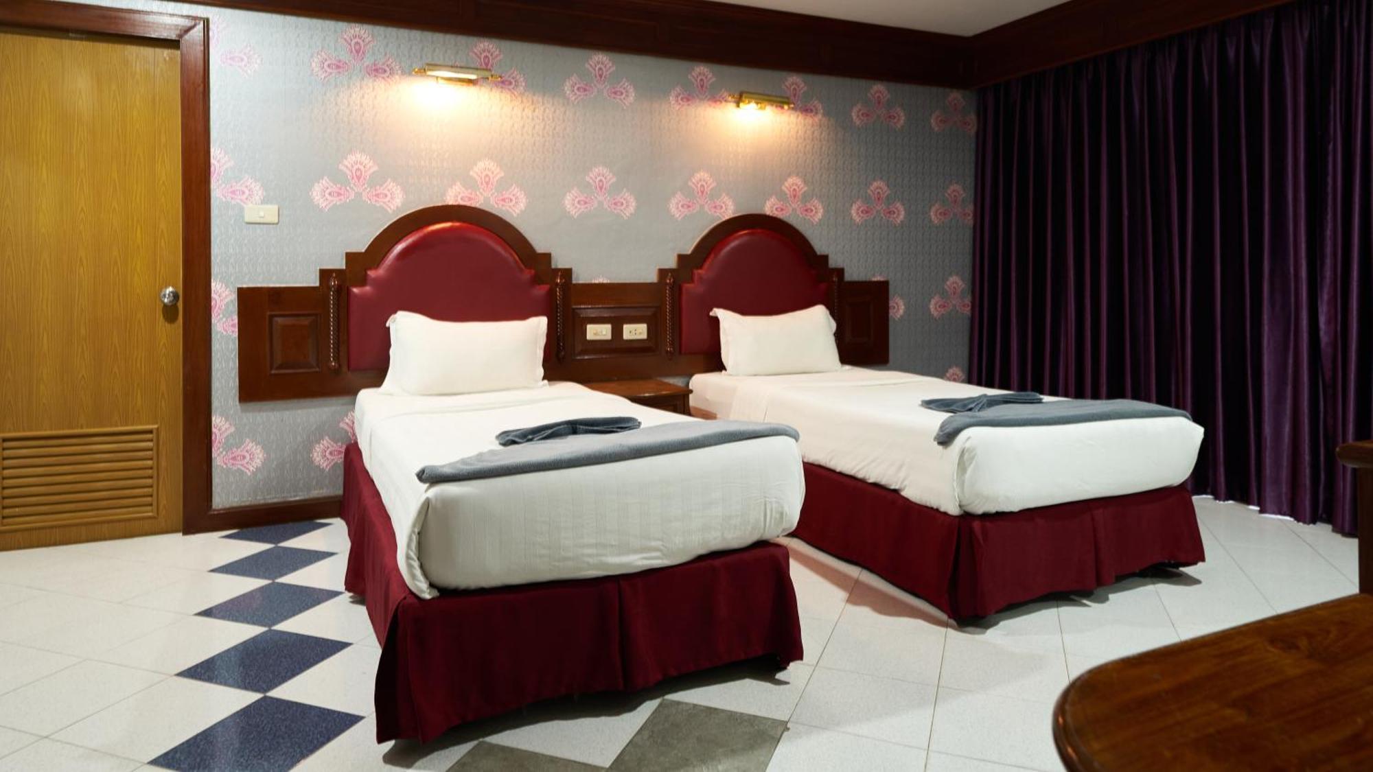 Lime Hotel Patong Quarto foto