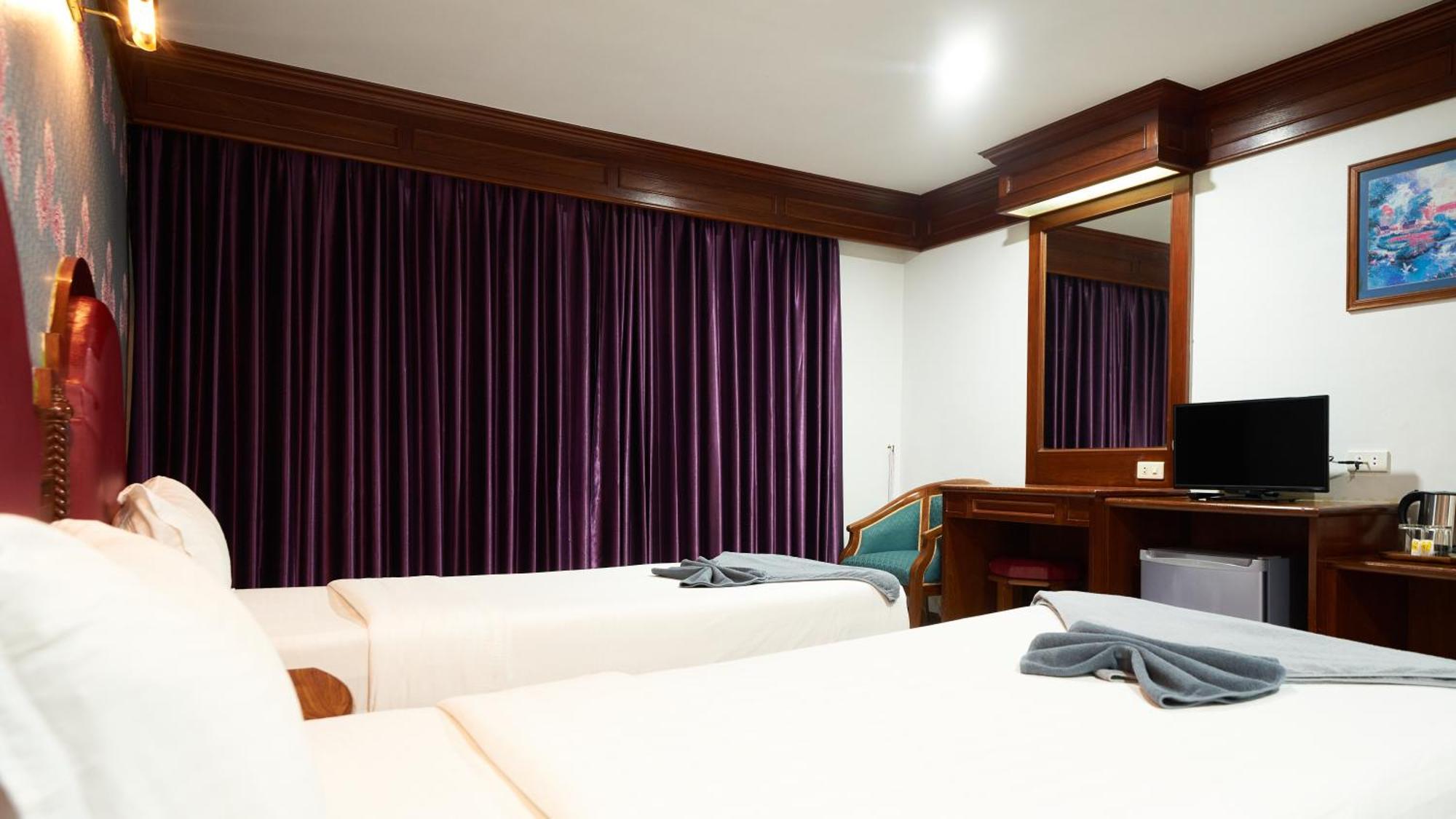 Lime Hotel Patong Quarto foto