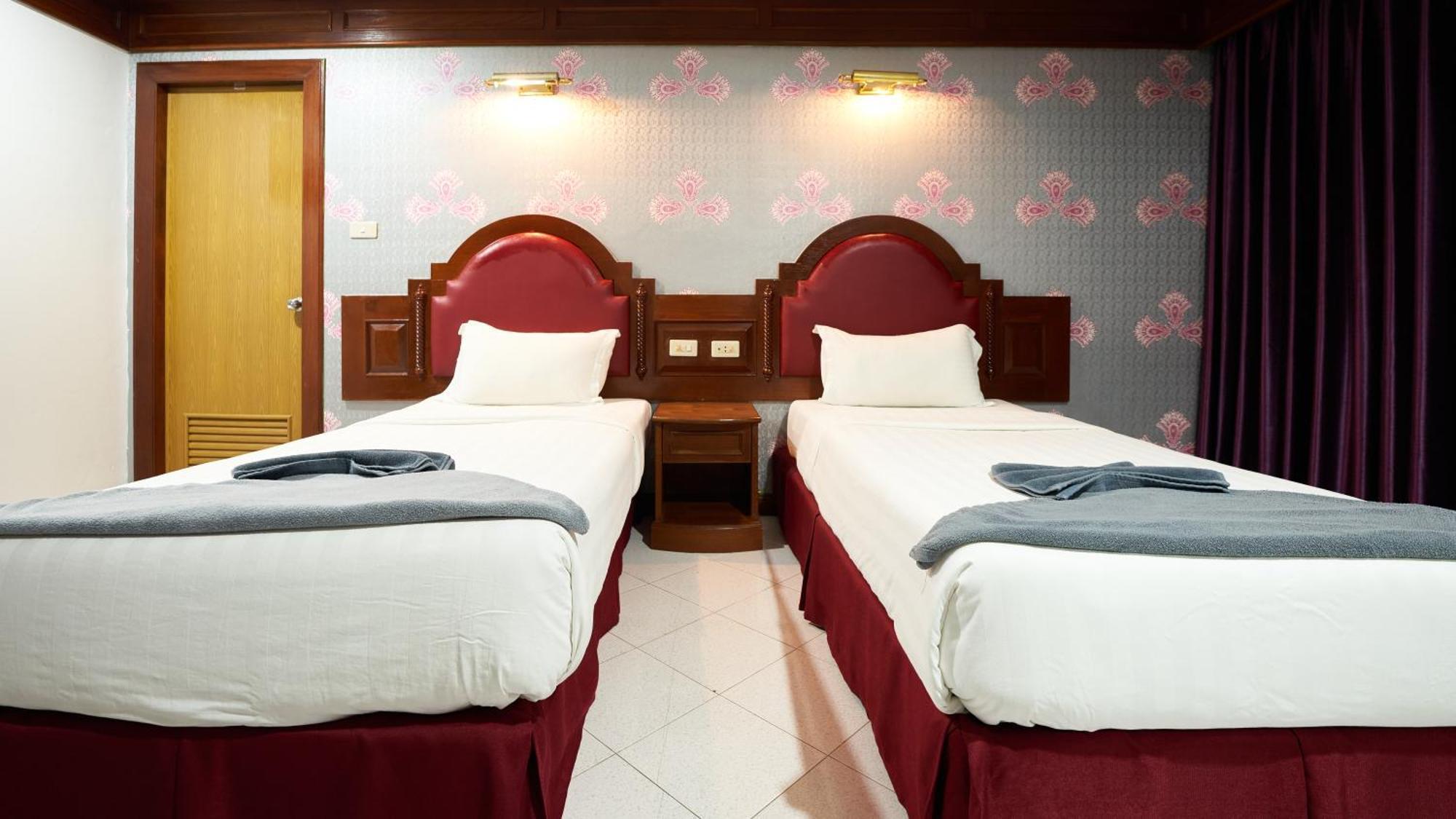 Lime Hotel Patong Quarto foto