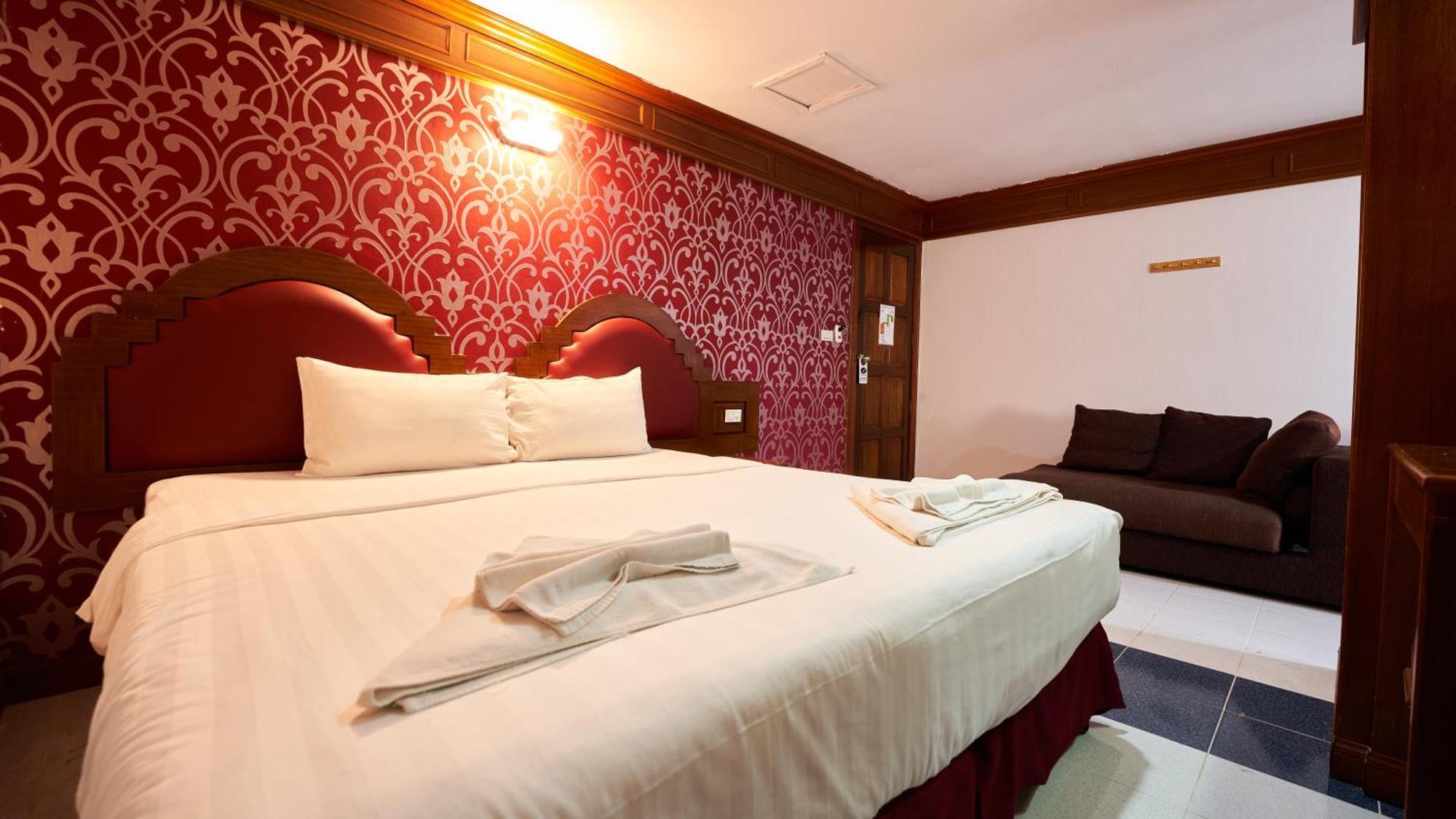 Lime Hotel Patong Quarto foto